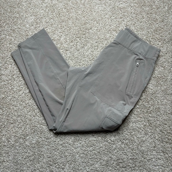 Athleta Pants - Athleta Chelsea Cargo Pant